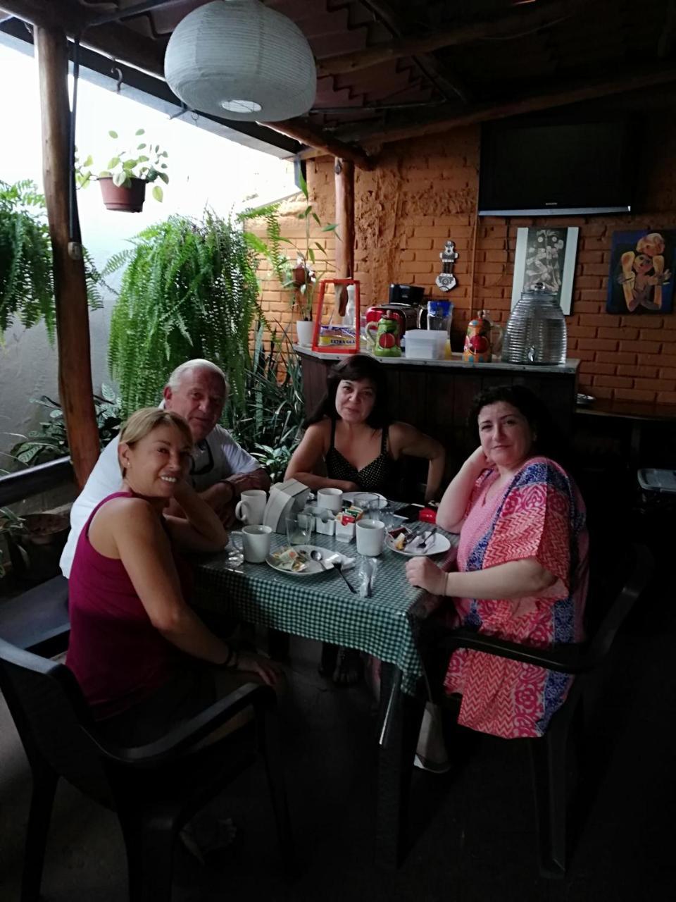 Hotel Santamaria Airport North / Alajuela Downtown Bagian luar foto